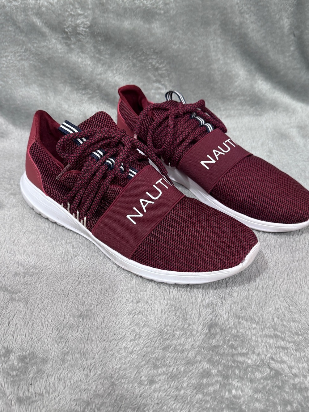 Nautica Women's Burgundy Mesh Athletic Sneakers